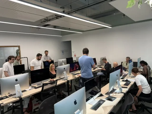 42 Lausanne and InVia are organizing three immersive days dedicated to AI for participants in the AI Business Specialist training program leading to the Federal Diploma of Higher Education