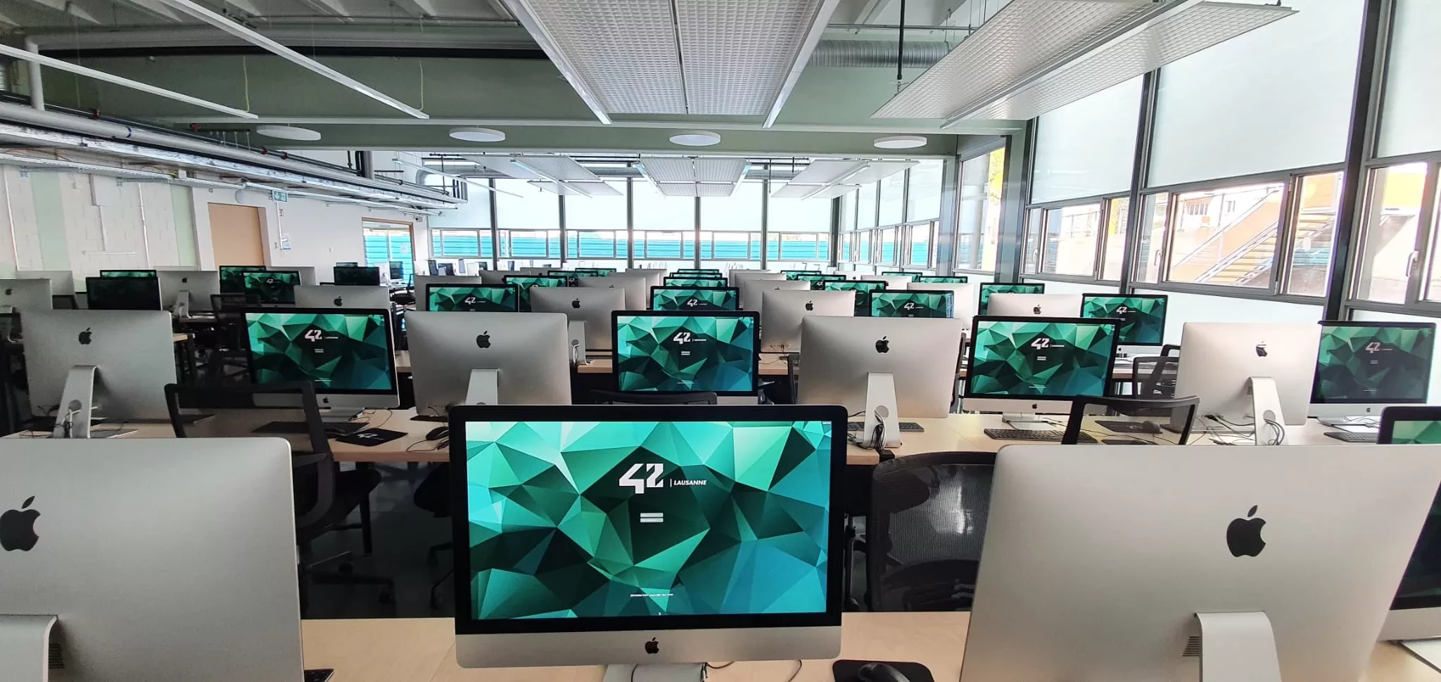 IA, digital sovereignty and talent: the role of 42 Lausanne